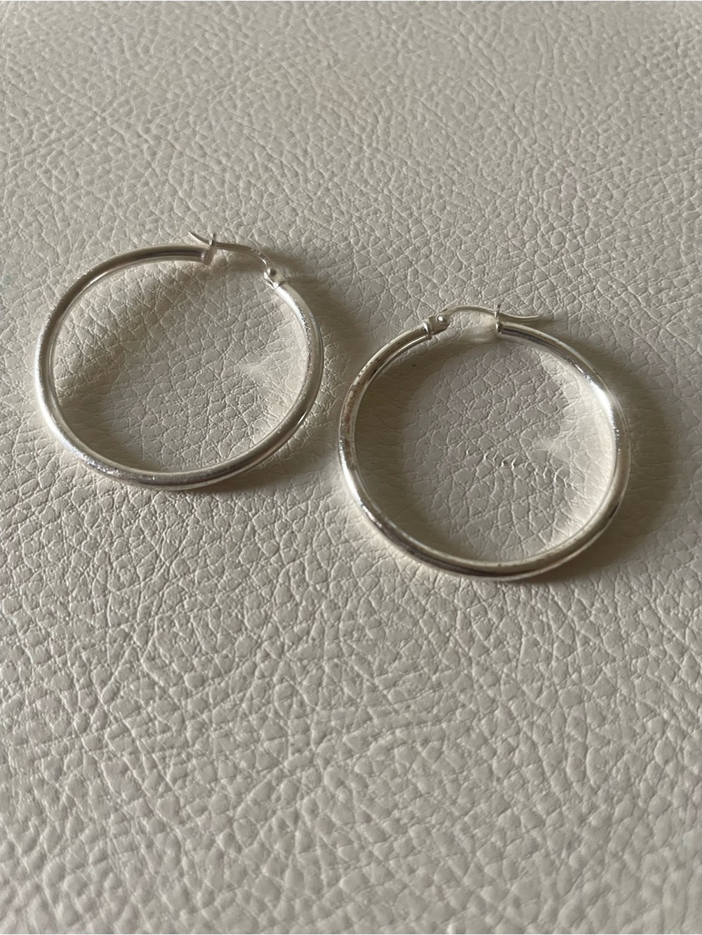 Classic sterling Hoop Earrings - Elegant Everyday Hoops